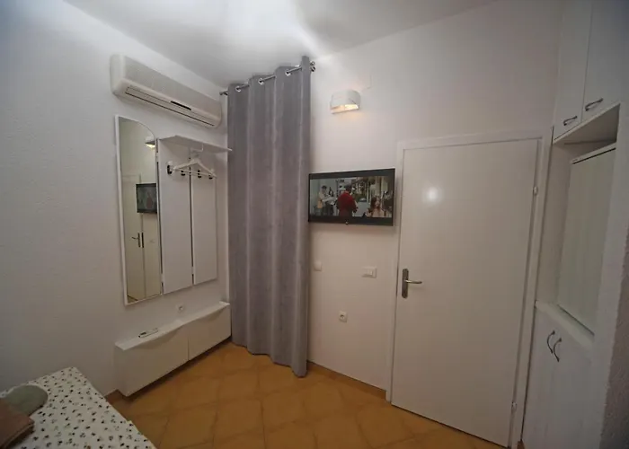 아파트 Izzy Kaštela